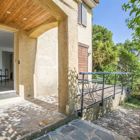 Apartment Confortable: Retreat With Private Pool