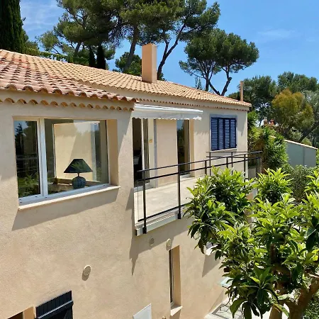 Confortable: Retreat With Private Pool Apartment *