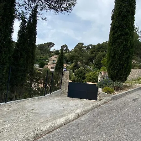 Confortable: Retreat With Private Pool Apartment Hyeres